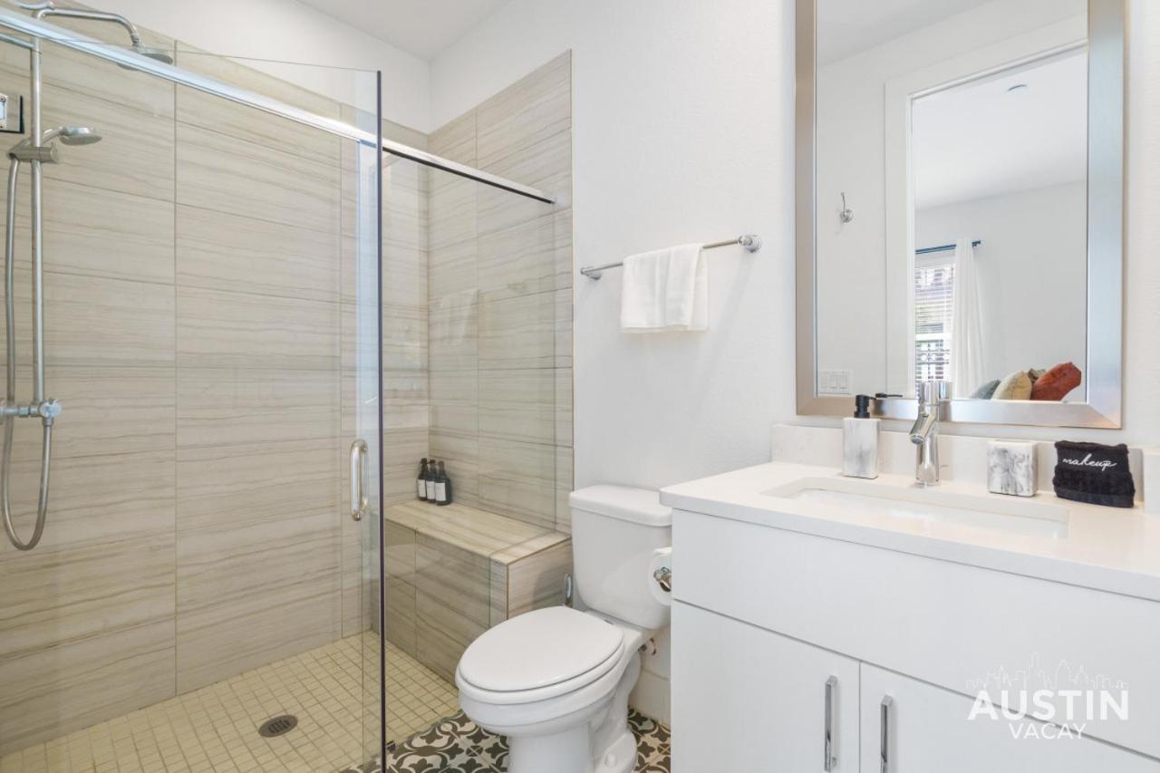 Urban Oasis 1 Mile From Ut Plus Garage And Rooftop Austin Exterior photo