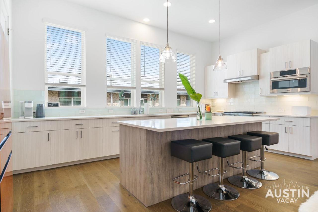 Urban Oasis 1 Mile From Ut Plus Garage And Rooftop Austin Exterior photo