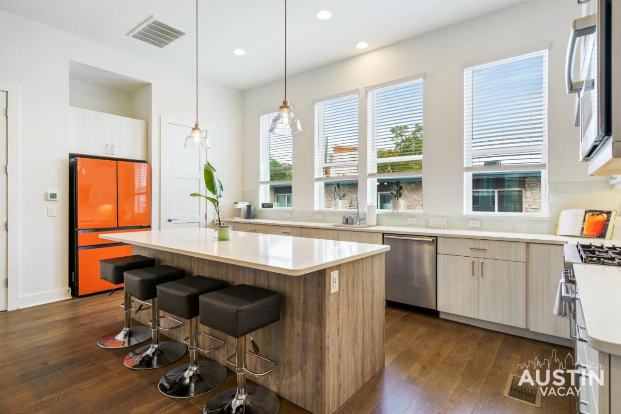 Urban Oasis 1 Mile From Ut Plus Garage And Rooftop Austin Exterior photo